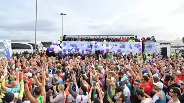 İstanbul Maratonu'nda İş Bankası'nın 100. Yılı Coşkusu