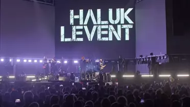 Haluk Levent Antalya'da Hayranlarıyla Buluştu
