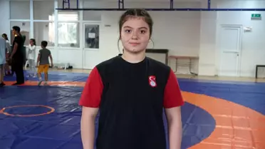 Isparta'da Şampiyon Güreşçi Kardeşler