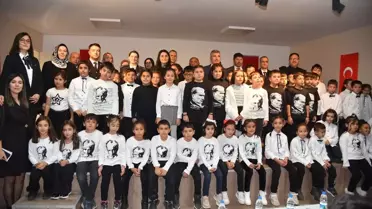 Büyük Önder Atatürk'ü anıyoruz