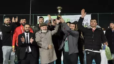 Kocasinan'da 5. Mahalleler Arası Futbol Turnuvası Şampiyonu Boztepe Mahallesi