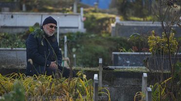 Düzce Depremi'nde hayatını kaybedenler mezarları başında anıldı