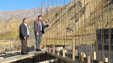 Siirt'te Köprü ve Menfez Yapımı Devam Ediyor