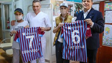 Trabzonspor'dan Lösemili Çocuklara Moral Ziyareti