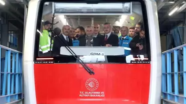 Kocaeli'nin İlk Metrosu Deneme Sürüşüne Çıktı