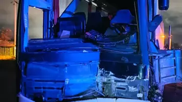 Yalova'da İşçi Servisi Kaza Yaptı