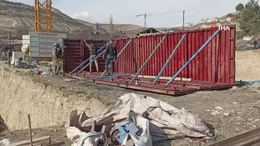 Gürün'de Depremzedeler İçin Yeni Konutlar Yükseliyor
