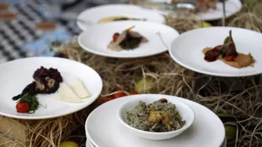 Antalya'da Keçiboynuzundan 36 Çeşit Yeni Yiyecek Üretildi