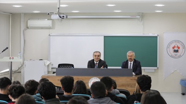 ERÜ Rektörü Altun lise öğrencileriyle buluştu