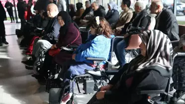 Düzce'den Bolu'ya 25 Akülü Sandalye Bağışı