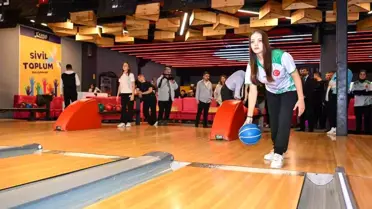 Uşak'ta Bowling Gençler İl Birinciliği Ödül Töreni
