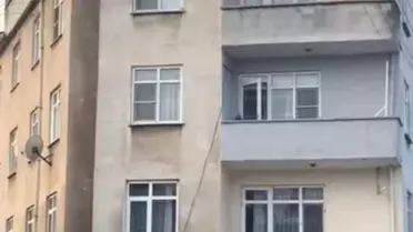 Edirne'de Apartman Çatısında Yangın