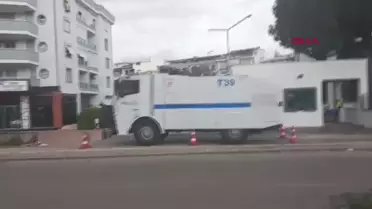 İzmir'de Polis Ekiplerine Silahlı Saldırı: 2 Polis Yaralı