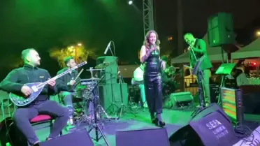 Soma'da İlk Hamsi Festivali Renkli Görüntülerle Gerçekleşti