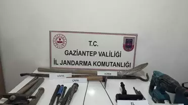 Gaziantep'te Kaçak Kazı Yapan 3 Şüpheli Yakalandı