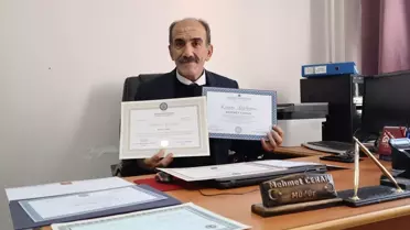 Öğretmenlikten sonra 11 üniversite diploması daha alan müdür örnek oluyor