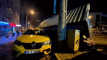 Bursa'da Şiddetli Lodos Hayatı Olumsuz Etkiledi