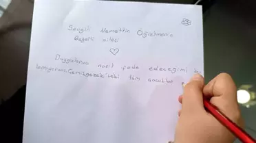 Minik öğrencilerden duygulandıran mektup: Şehit öğretmen Necmettin Yılmaz'ı unutmadılar