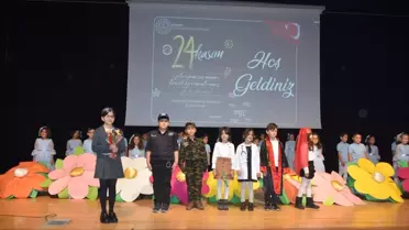 Boyabat ve Saraydüzü'nde '24 Kasım Öğretmenler Günü' kutlandı