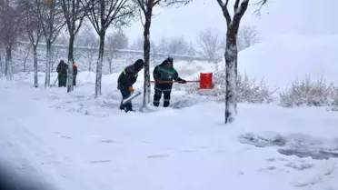 Nevşehir'de Karla Mücadele Çalışmaları Aralıksız Devam Ediyor
