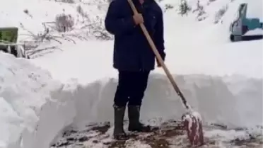 Kar Esaretindeki Besici Yardım Bekliyor