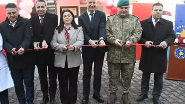 Türk Askere Kosova'da Sağlık Desteği
