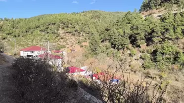 Hasanbeyli'de Kayalar Tedirgin Ediyor