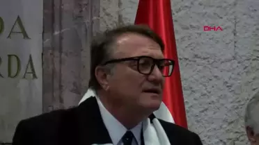 Hasan Arat Beşiktaş'ta Başkanlıktan Ayrıldı