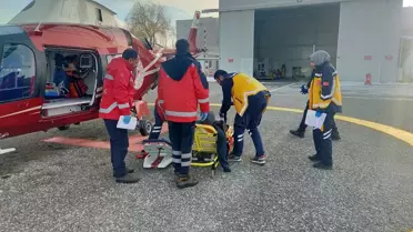 Erzurum'da kalp krizi geçiren kişi ambulans helikopterle hastaneye yetiştirildi