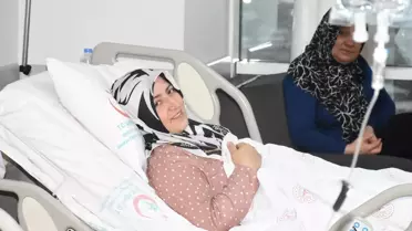 Anne ve Kızda Aynı Gün Meme Kanseri Ameliyatı