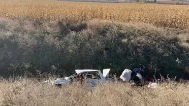 Şanlıurfa'da Otomobil Kanalda Devrildi: 5 Yaralı