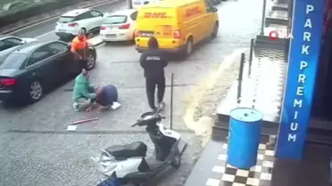 Bayrampaşa'da Ticari Araç Yayaya Çarptı