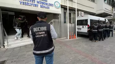 İzmir'de Yasa Dışı Silah Ticareti Operasyonu: 2 Tutuklama