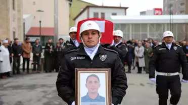 Muş'ta Polis Memuru Yunus Yavuz'un Cenazesi