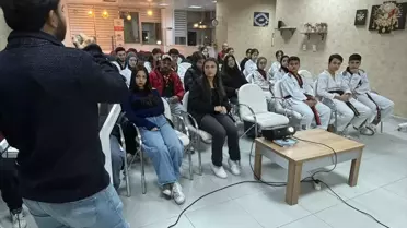 Bafra'da Sporculara 'Hak ve Hakkaniyet' Semineri
