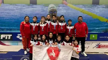 Denizli Büyükşehir Belediyespor Yüzme Takımı, Şampiyona'da 39 Madalya Kazandı