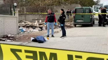 Sokakta eşini öldüren koca, bir gün sonra oğlunu da öldürüp intihar girişiminde bulundu