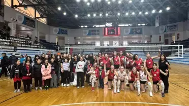 Turgutlu Belediyespor'un Kadın Takımları İki Galibiyetle Haftayı Kapattı