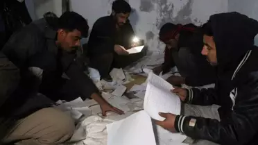 Sednaya Hapishanesi'nde Cansız Bedenler Presleniyor