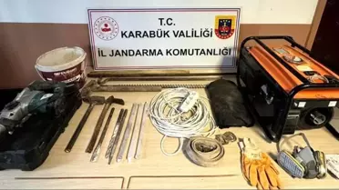 Kaçak Kazıda 5 Kişi Suçüstü Yakalandı