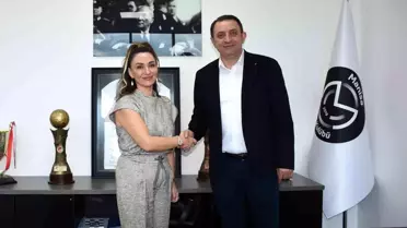 Manisa FK ve Manisaspor Arasında Birleşme Görüşmeleri Başladı