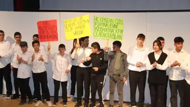 Taşova'da İnsan Hakları ve Demokrasi Haftası kutlandı