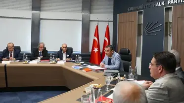 CHP'nin kapalı toplantısında konuşulanlar sızdı! Kalın-Fidan ikilisine övgü, CHP'ye eleştiri