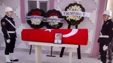 Fenalaşan Polis Memuru Toprağa Verildi