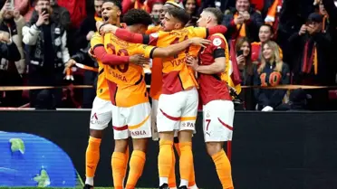 Galatasaray Trabzonspor'u Ağırlıyor
