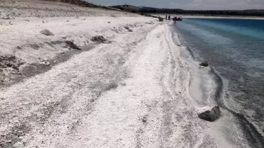 Salda Gölü'ndeki Kuraklık Sorunu Derinleşiyor