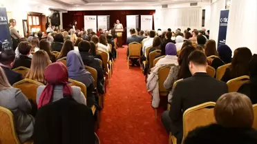 Üsküp'te Şiir Şöleni