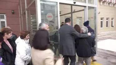 Kadına Şiddete Karşı Ses Yükseliyor: Manisa'da Duruşmaya Destek