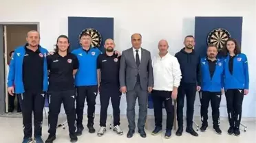 Tavşanlı'da Heyecanlı Dart Turnuvası Düzenlendi
