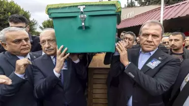 Mersin Büyükşehir Belediye Başkanı Vahap Seçer'in Kardeşi Uğurcan Seçer Son Yolculuğuna Uğurlandı